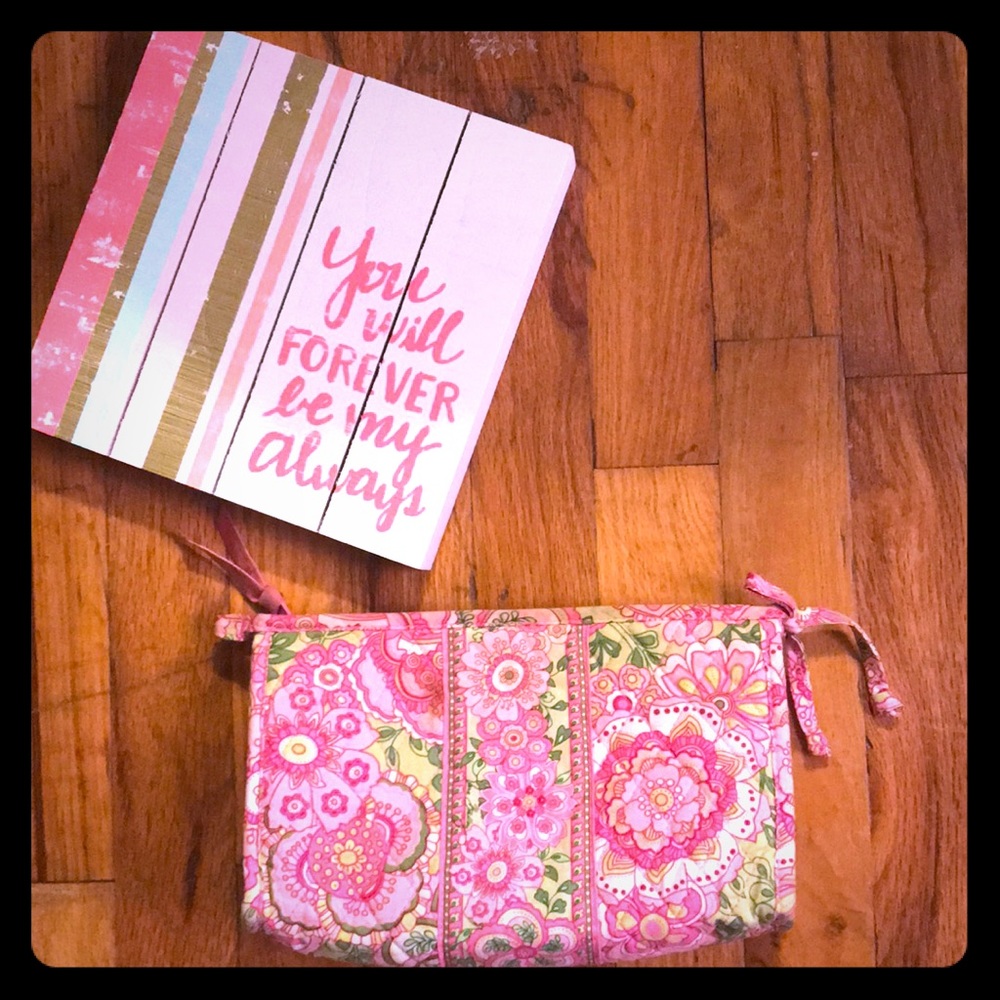 Vera Bradley Makeup Bag